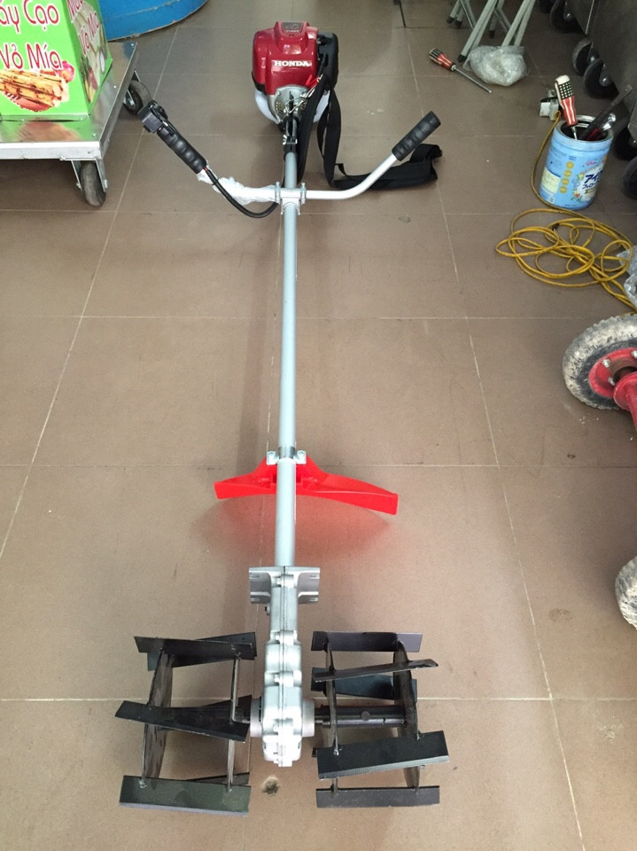 Máy xạc cỏ cầm tay cần thẳng GX35 honda 