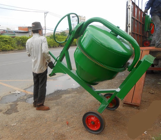 Máy trộn bê tông 250L Xanh  