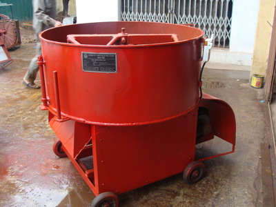 Máy trộn vữa xi măng 600 lít  